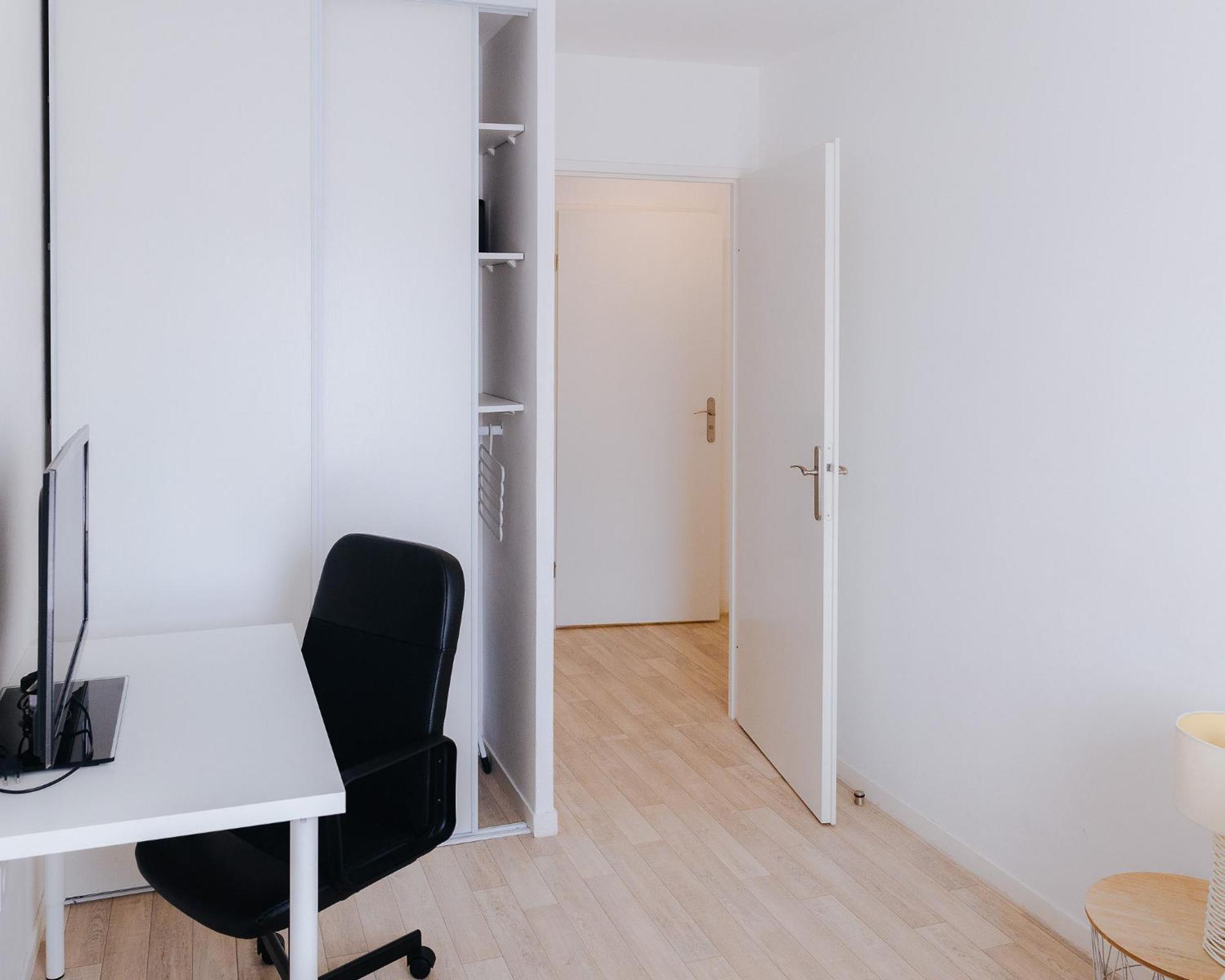 Appartement Luxueux, Neuf & Equipe A Versailles, Saint-Cyr-lʼÉcole Zewnętrze zdjęcie