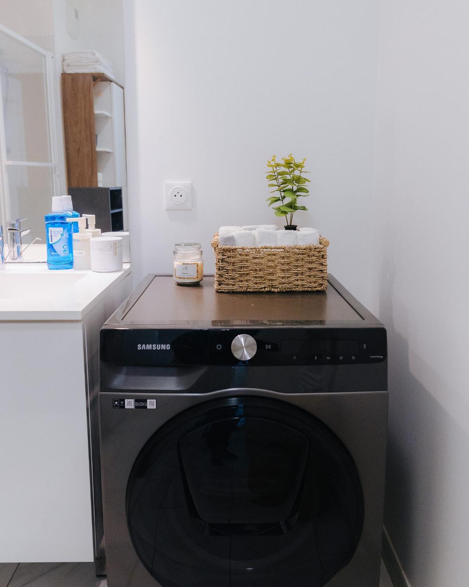 Appartement Luxueux, Neuf & Equipe A Versailles, Saint-Cyr-lʼÉcole Zewnętrze zdjęcie