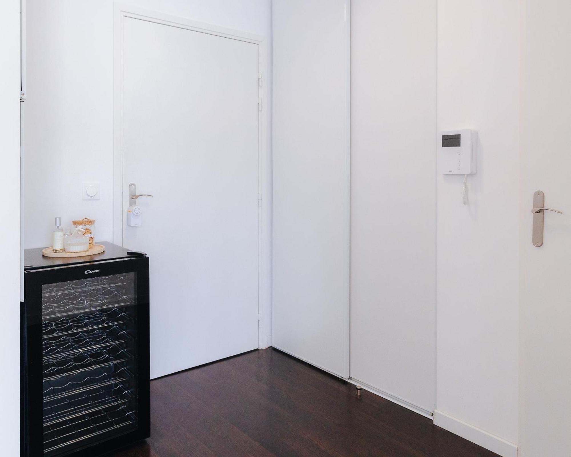 Appartement Luxueux, Neuf & Equipe A Versailles, Saint-Cyr-lʼÉcole Zewnętrze zdjęcie